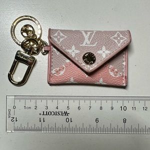 LV pink Keychain pouch